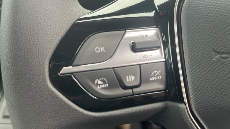 Peugeot Partner Long Diesel 1.5 BlueHDi 100 Professional Plus Van